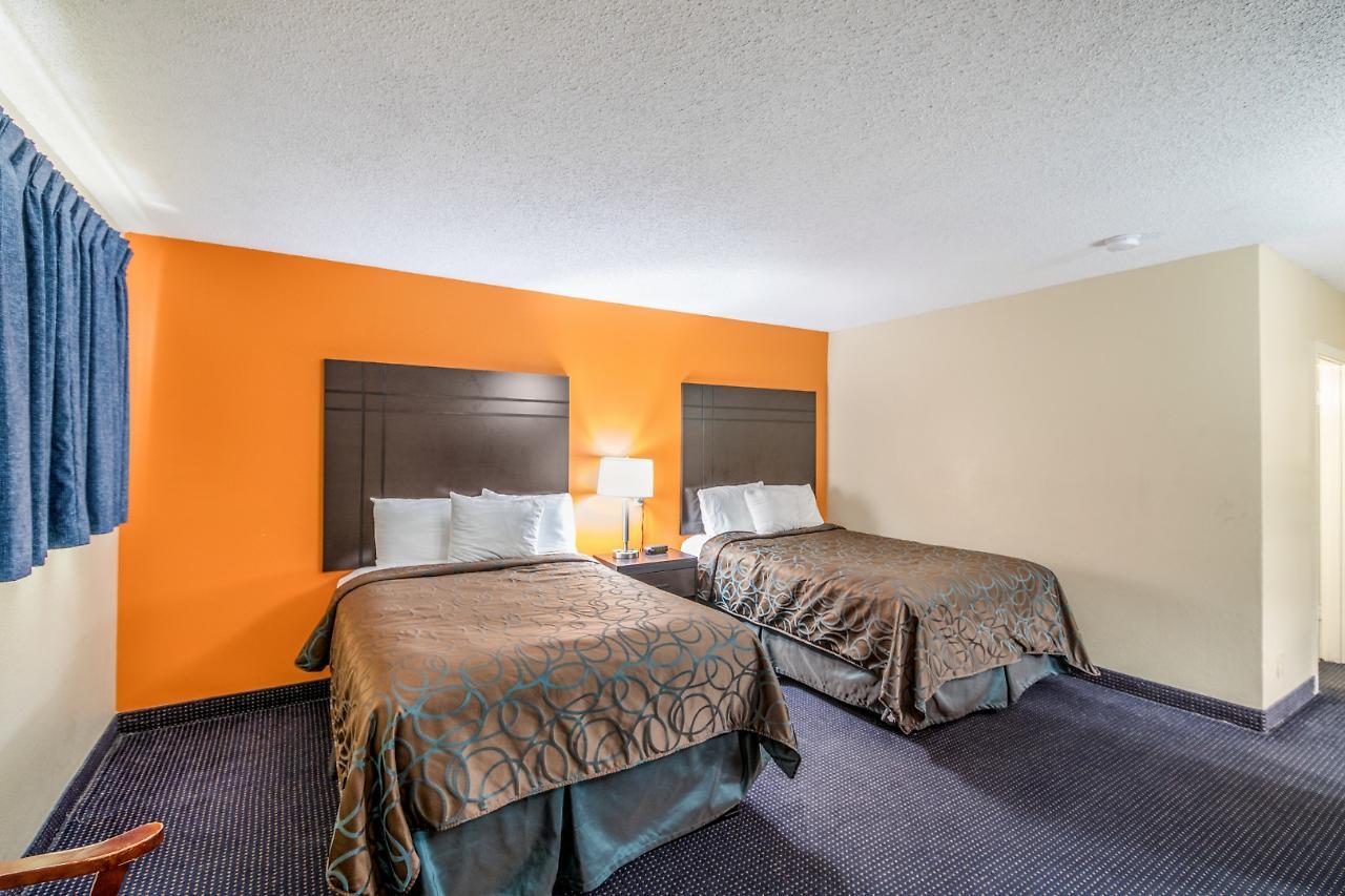Americas Best Value Inn Giddings Exterior foto