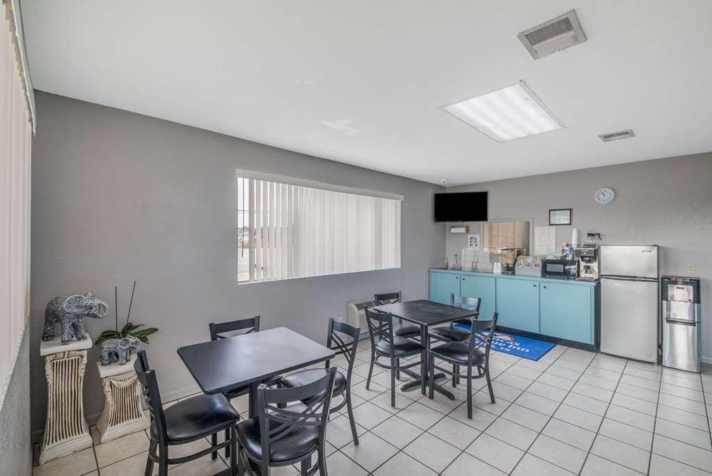 Americas Best Value Inn Giddings Exterior foto
